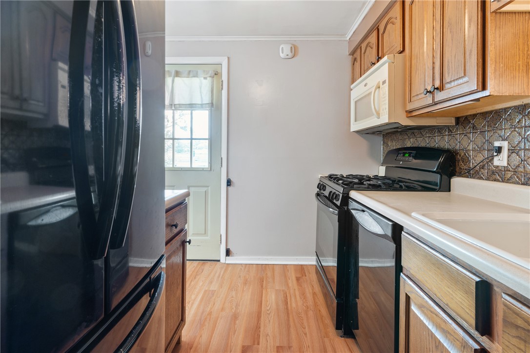 Moon/Crescent Twp, Pennsylvania 15046, United States, 3 Bedrooms Bedrooms, ,2 BathroomsBathrooms,Residential,Pending,52158