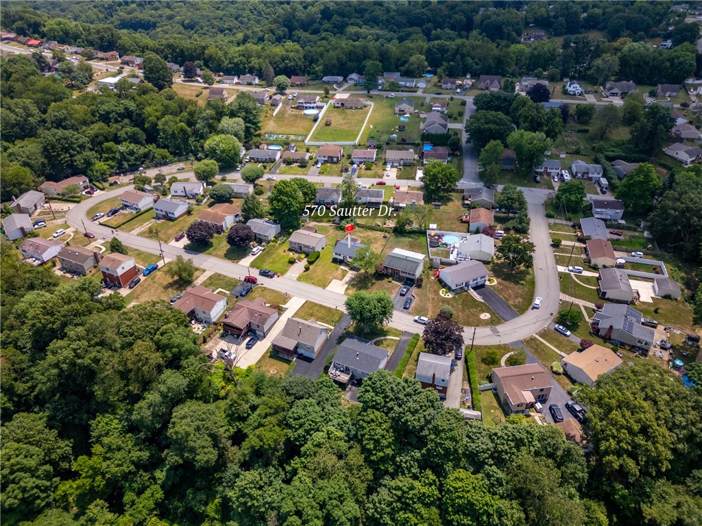 Moon/Crescent Twp, Pennsylvania 15046, United States, 3 Bedrooms Bedrooms, ,2 BathroomsBathrooms,Residential,Pending,52158