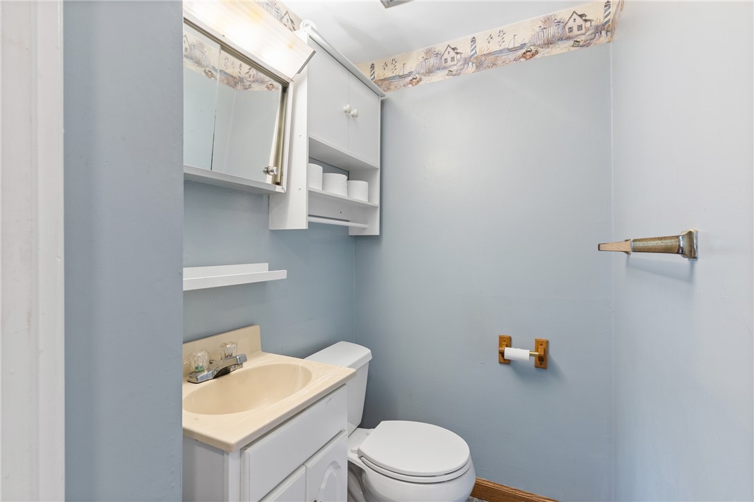 Moon/Crescent Twp, Pennsylvania 15046, United States, 3 Bedrooms Bedrooms, ,2 BathroomsBathrooms,Residential,Pending,52158