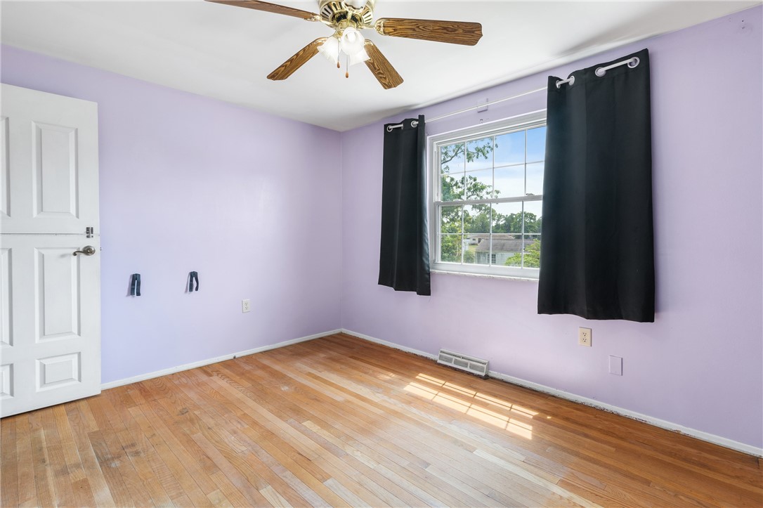 Moon/Crescent Twp, Pennsylvania 15046, United States, 3 Bedrooms Bedrooms, ,2 BathroomsBathrooms,Residential,Pending,52158