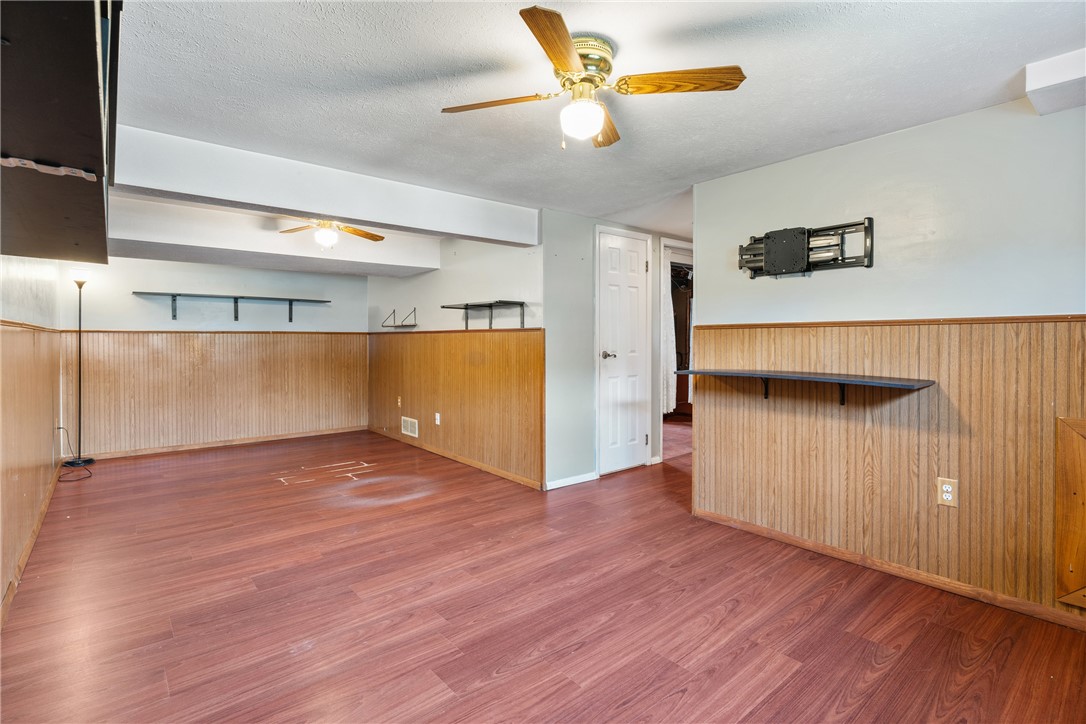 Moon/Crescent Twp, Pennsylvania 15046, United States, 3 Bedrooms Bedrooms, ,2 BathroomsBathrooms,Residential,Pending,52158