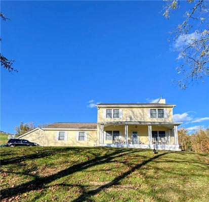 241 LYONS RD, CLAYSVILLE, PA 15323 - Image f8f1bed64c141a2d94d00331dd5b2c1c/3676997063