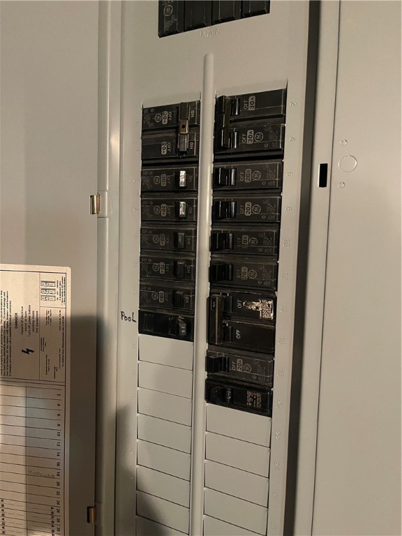 Greenville Boro - Mer, Pennsylvania 16125, United States, 3 Bedrooms Bedrooms, ,2 BathroomsBathrooms,Residential,Active,54839