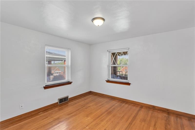 427 Cedar Street St, Jeannette, Pennsylvania image 26