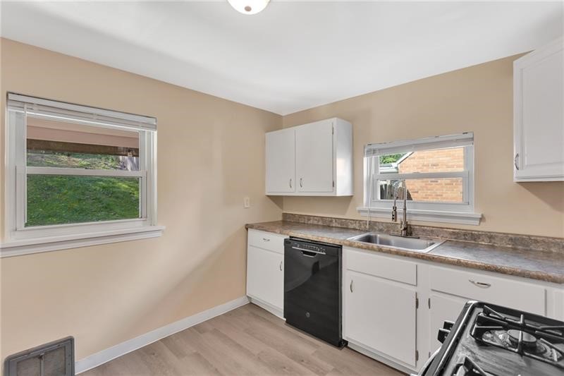 427 Cedar Street St, Jeannette, Pennsylvania image 21