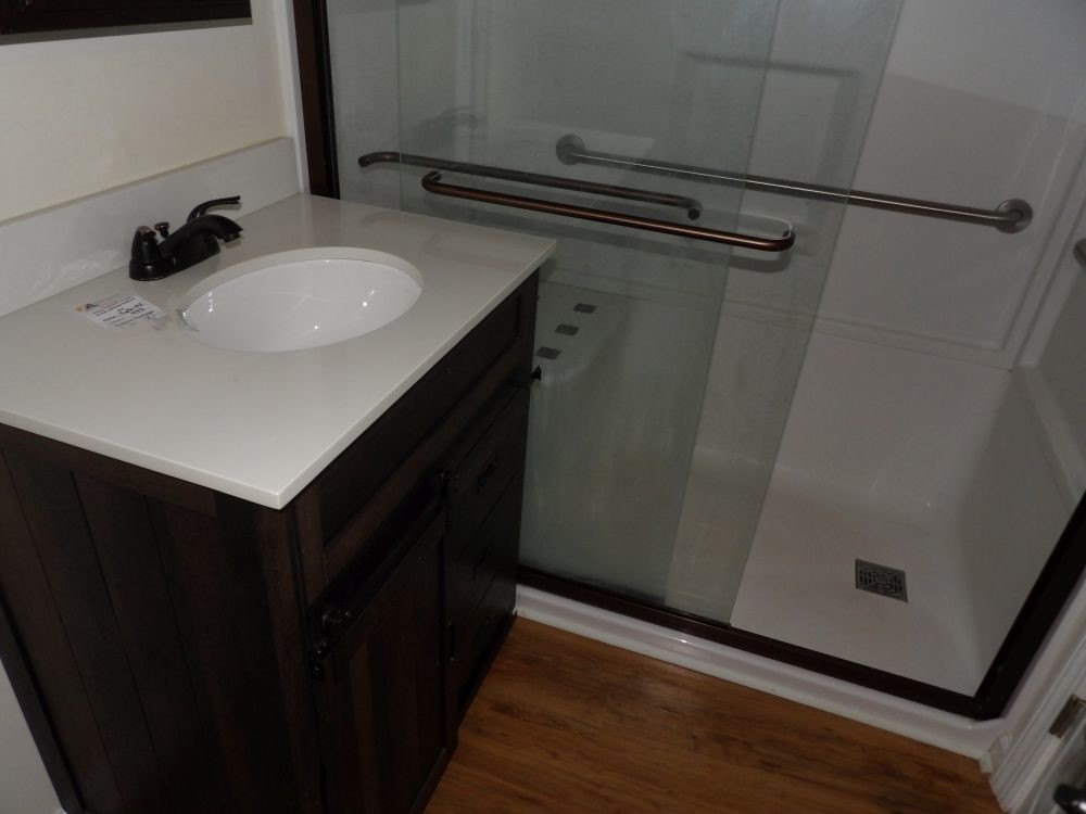1055 Griswold St St, Sharon, Pennsylvania image 2