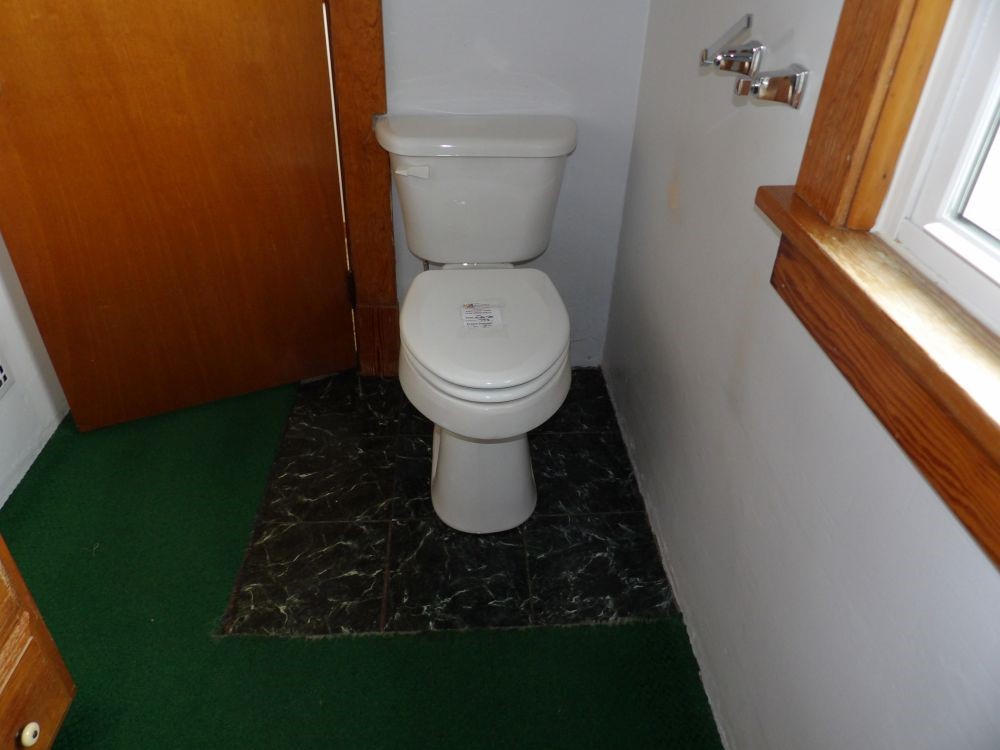 1055 Griswold St St, Sharon, Pennsylvania image 3