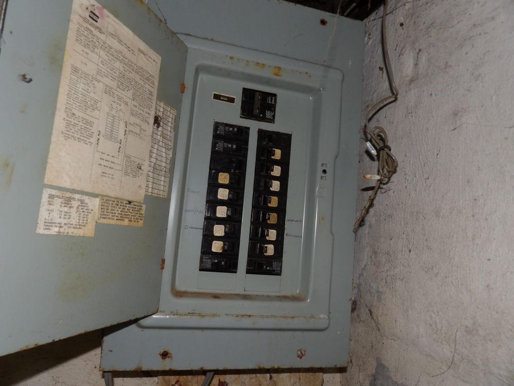 1055 Griswold St St, Sharon, Pennsylvania image 11