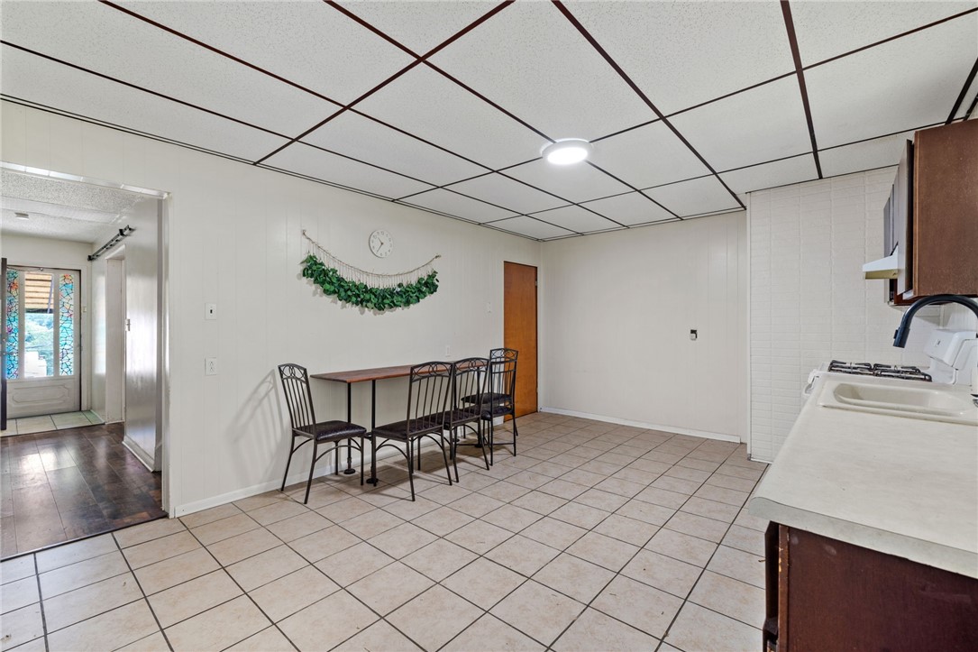 Elliott, Pennsylvania 15220, United States, 3 Bedrooms Bedrooms, ,1 BathroomBathrooms,Residential,Active,182788