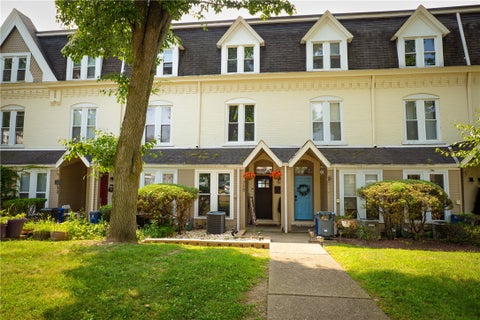 Photo for 715 Chautauqua Ct