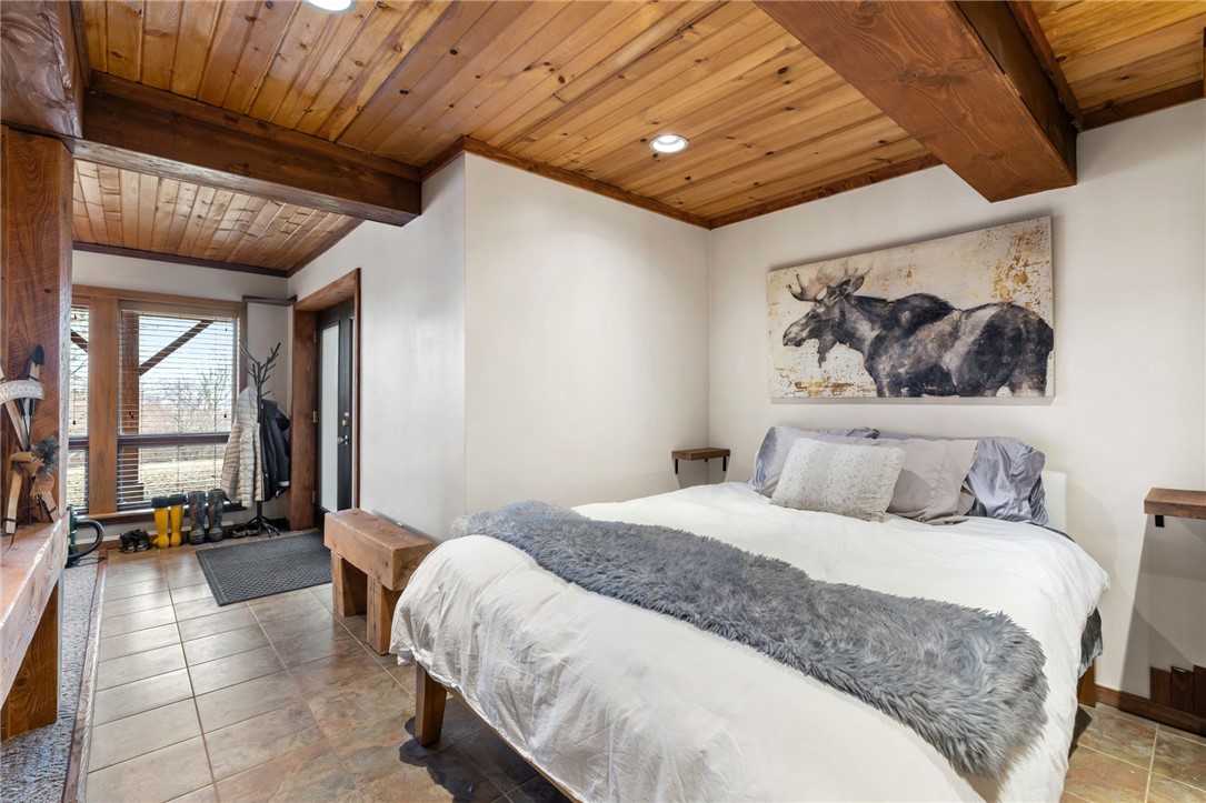 Jenner Twp, Pennsylvania 15531, United States, 3 Bedrooms Bedrooms, ,3 BathroomsBathrooms,Residential,Pending,102450