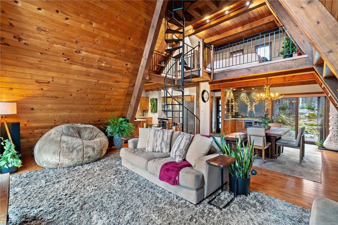 Jenner Twp, Pennsylvania 15531, United States, 3 Bedrooms Bedrooms, ,3 BathroomsBathrooms,Residential,Pending,102450