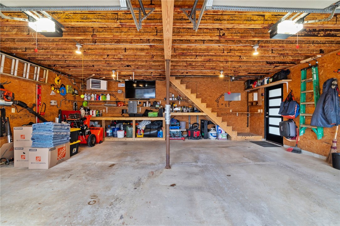 Jenner Twp, Pennsylvania 15531, United States, 3 Bedrooms Bedrooms, ,3 BathroomsBathrooms,Residential,Pending,102450