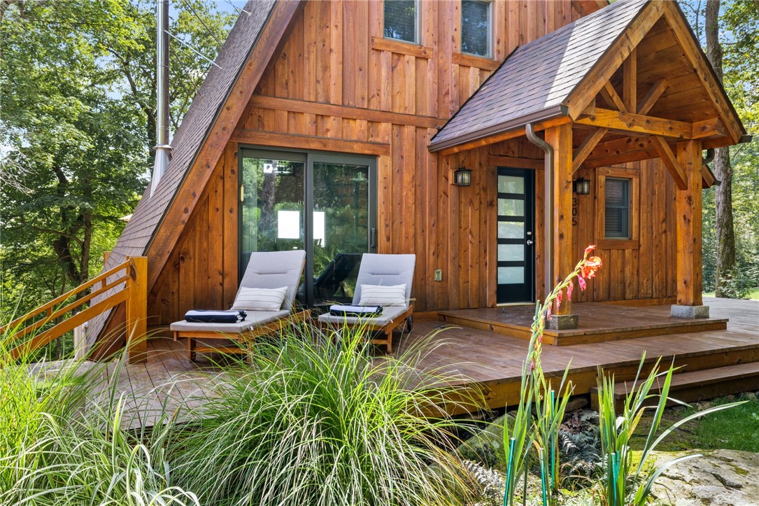 Jenner Twp, Pennsylvania 15531, United States, 3 Bedrooms Bedrooms, ,3 BathroomsBathrooms,Residential,Pending,102450