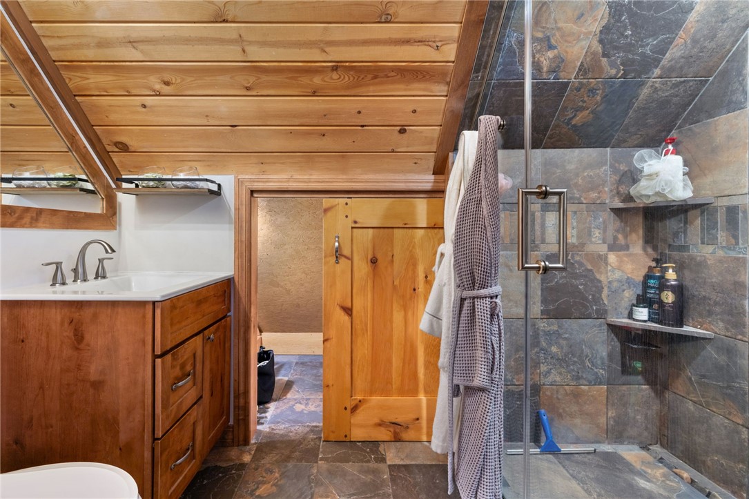 Jenner Twp, Pennsylvania 15531, United States, 3 Bedrooms Bedrooms, ,3 BathroomsBathrooms,Residential,Pending,102450