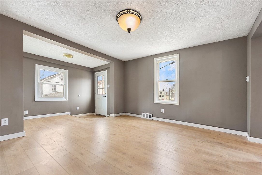 509 Division Avenue