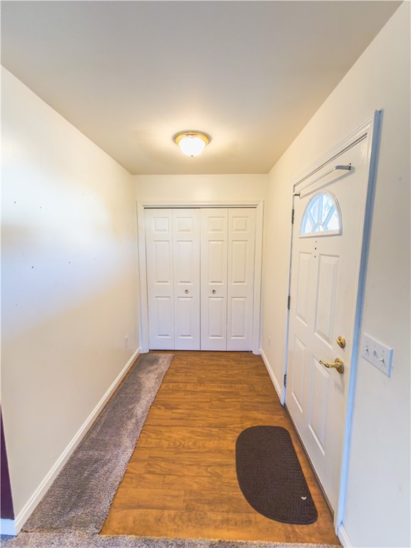 South Strabane, Pennsylvania 15301, United States, 2 Bedrooms Bedrooms, ,2 BathroomsBathrooms,Residential,Pending,210240