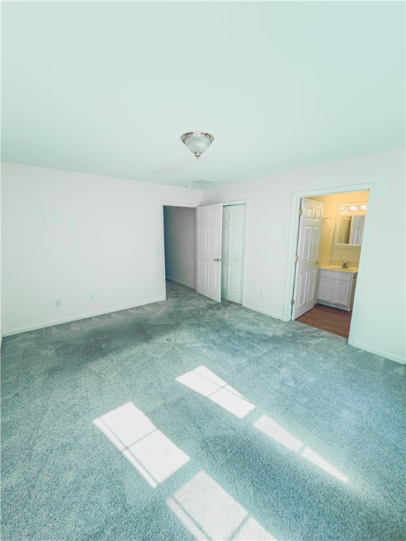 South Strabane, Pennsylvania 15301, United States, 2 Bedrooms Bedrooms, ,2 BathroomsBathrooms,Residential,Pending,210240