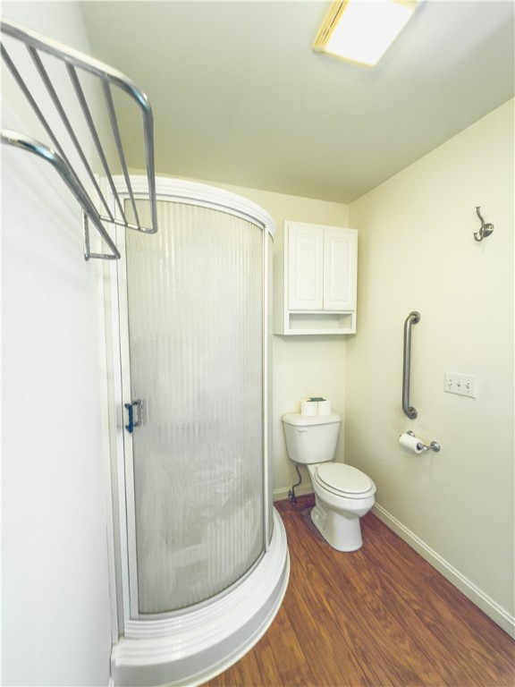 South Strabane, Pennsylvania 15301, United States, 2 Bedrooms Bedrooms, ,2 BathroomsBathrooms,Residential,Pending,210240