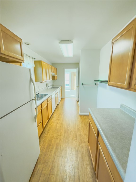 South Strabane, Pennsylvania 15301, United States, 2 Bedrooms Bedrooms, ,2 BathroomsBathrooms,Residential,Pending,210240