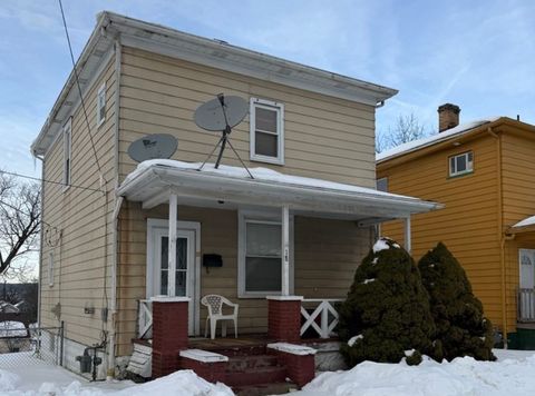 Homes For Sale - 18 W Chartes St St<br/> Lawrence County, New Castle, PA 16102