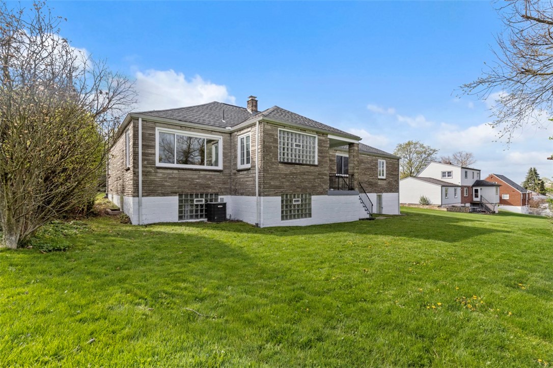 1009 Fidelity Dr Dr, West Mifflin, Pennsylvania image 26