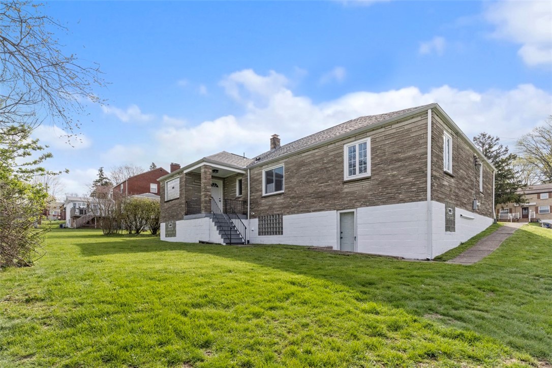 1009 Fidelity Dr Dr, West Mifflin, Pennsylvania image 27