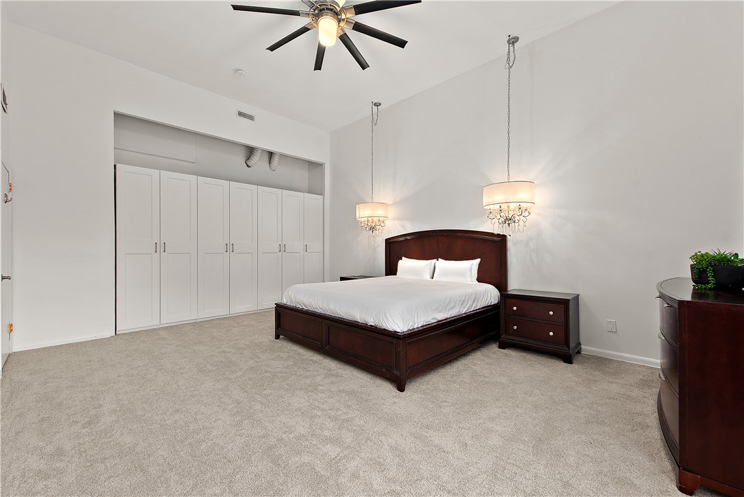 McCandless, Pennsylvania 15101, United States, 5 Bedrooms Bedrooms, ,4 BathroomsBathrooms,Residential,Contingent,246161