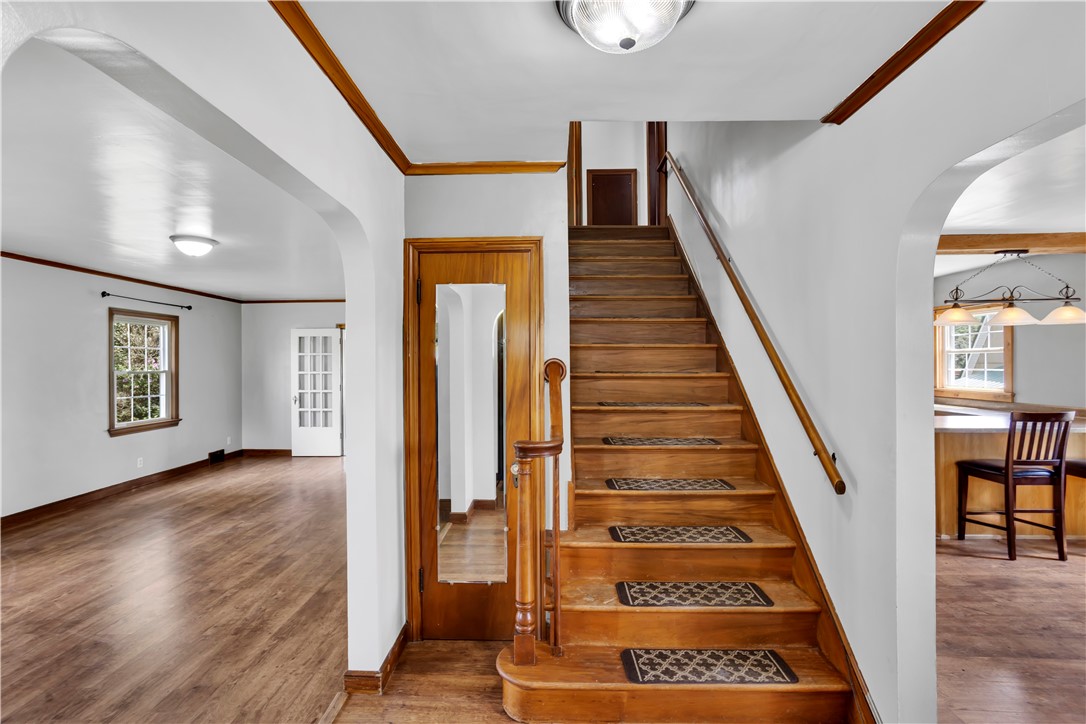 1405 Perry Hwy