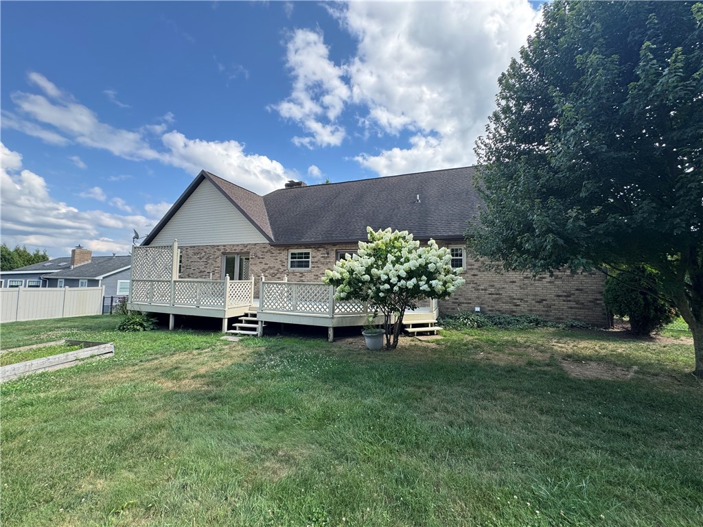 White Twp, Pennsylvania 15701, United States, 3 Bedrooms Bedrooms, ,3 BathroomsBathrooms,Residential,Contingent,184308