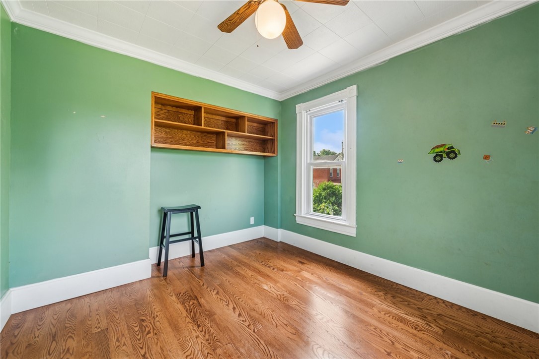 City Of Greensburg, Pennsylvania 15601, United States, 3 Bedrooms Bedrooms, ,2 BathroomsBathrooms,Residential,Contingent,164961