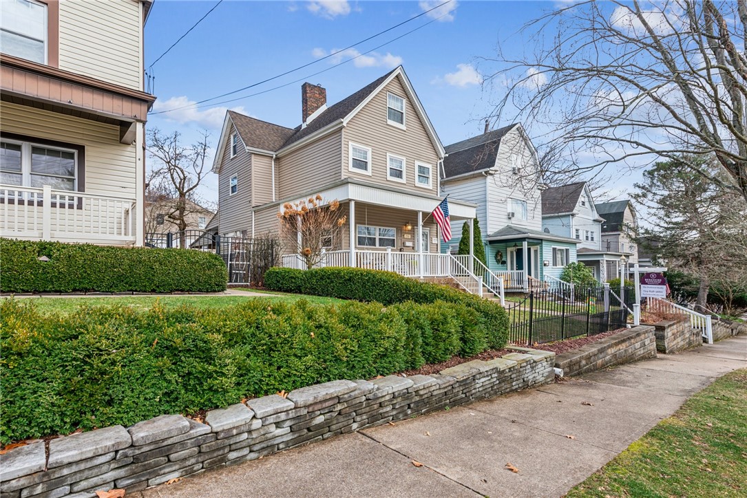 214 7th Street St, Oakmont, Pennsylvania image 1