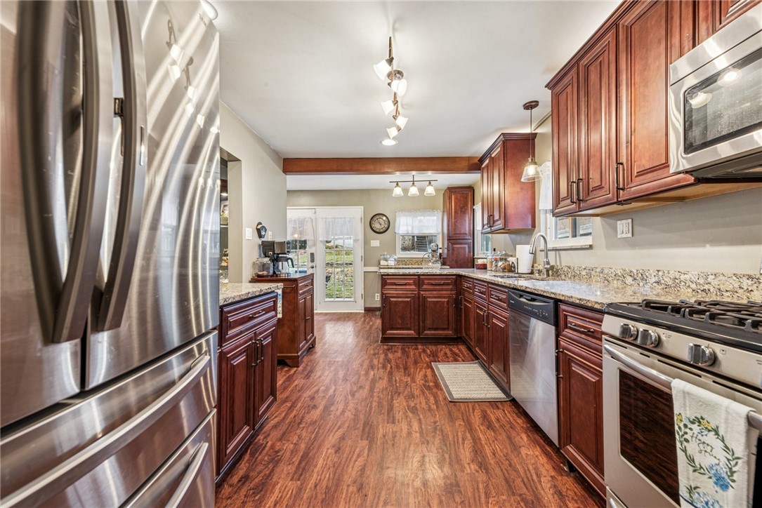 214 7th Street St, Oakmont, Pennsylvania image 12