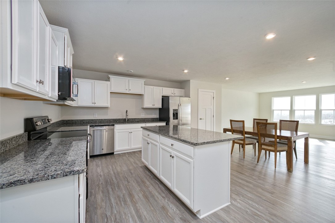 Penn Twp - Wml, Pennsylvania 15623, United States, 2 Bedrooms Bedrooms, ,2 BathroomsBathrooms,Residential,Active,92722