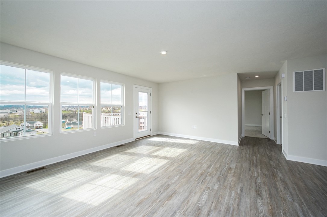 Penn Twp - Wml, Pennsylvania 15623, United States, 2 Bedrooms Bedrooms, ,2 BathroomsBathrooms,Residential,Active,92722