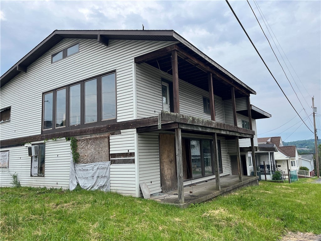 346 Hill St