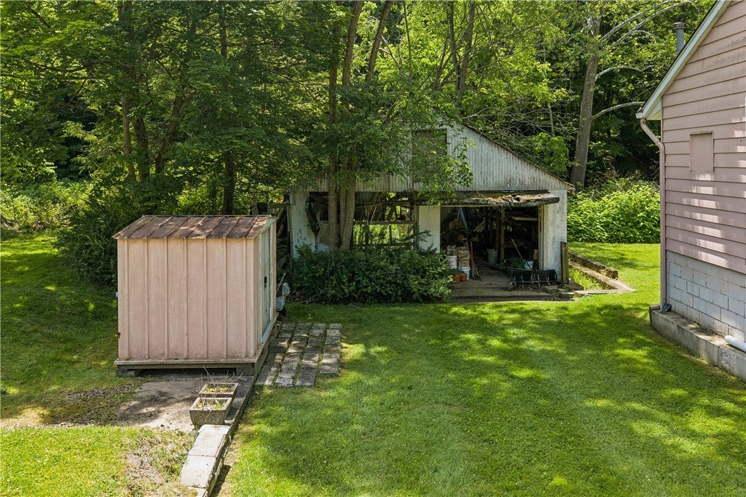 1108 Big Sewickley Creek Rd R