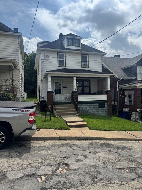 Homes For Sale - 1308 Summit Ave Ave<br/> Monessen, PA 15062
