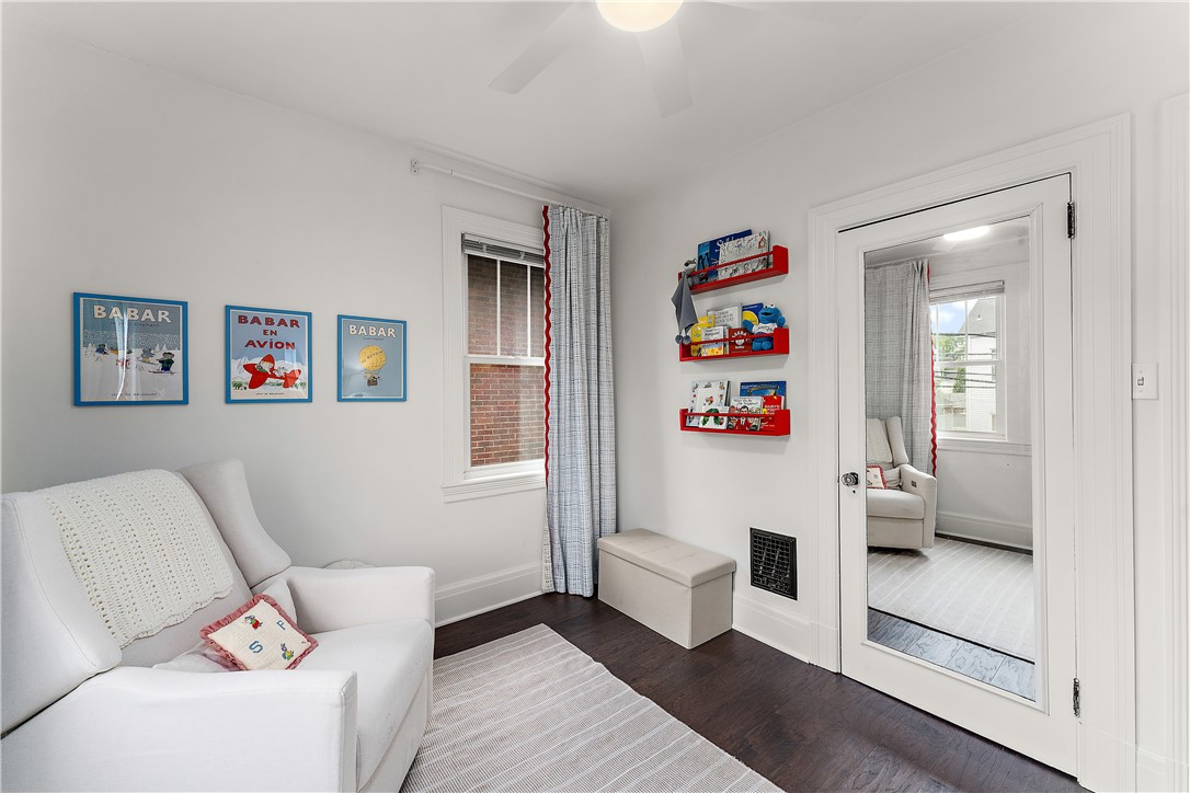 Sewickley, Pennsylvania 15143, United States, 4 Bedrooms Bedrooms, ,3 BathroomsBathrooms,Residential,Active,171909