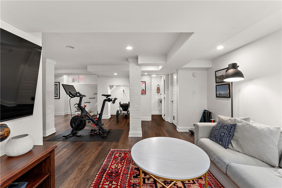 Sewickley, Pennsylvania 15143, United States, 4 Bedrooms Bedrooms, ,3 BathroomsBathrooms,Residential,Active,171909