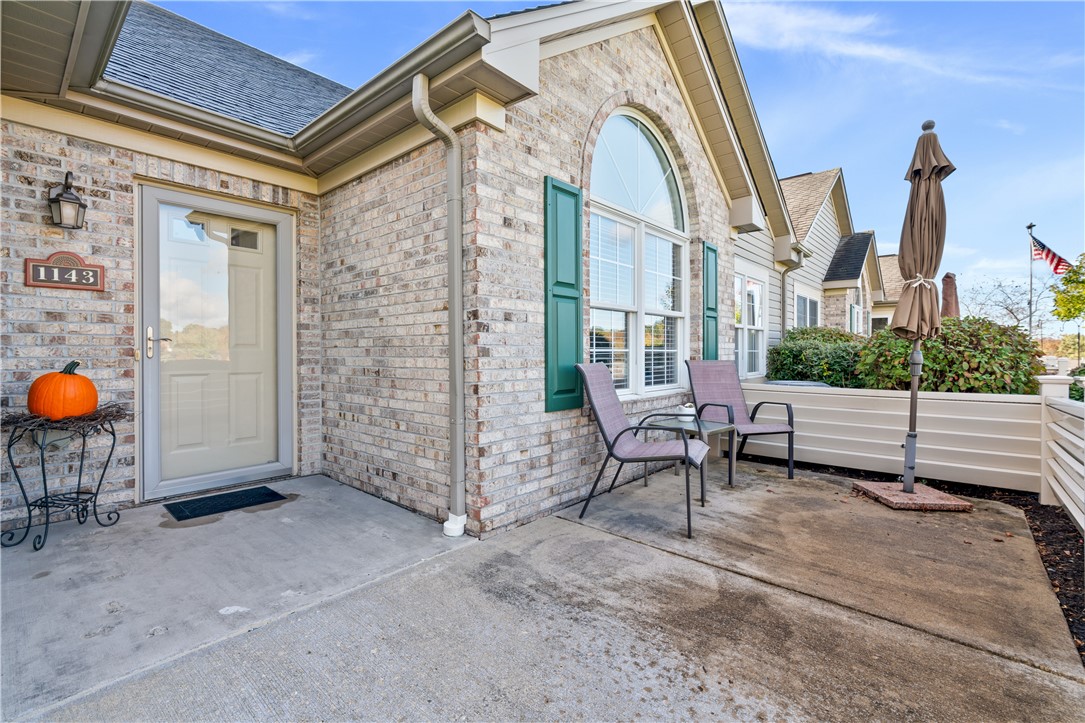 1143 Cobblestone Ln