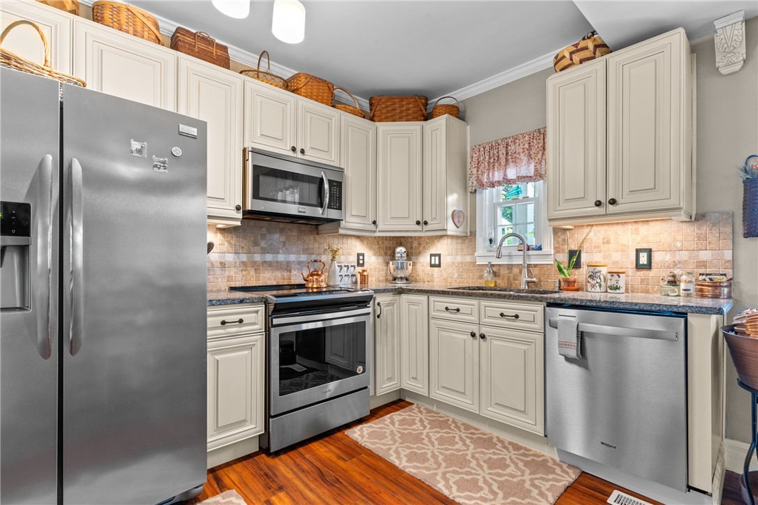 Zelienople Boro, Pennsylvania 16063, United States, 3 Bedrooms Bedrooms, ,1 BathroomBathrooms,Residential,Active,172465