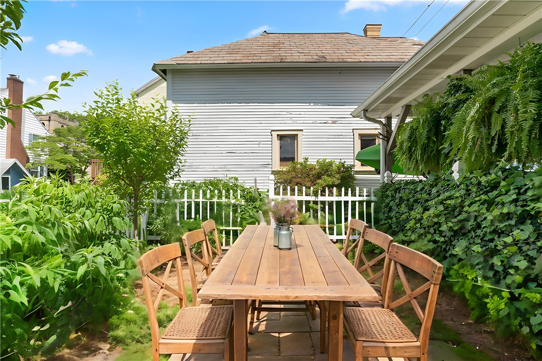 Zelienople Boro, Pennsylvania 16063, United States, 3 Bedrooms Bedrooms, ,1 BathroomBathrooms,Residential,Active,172465