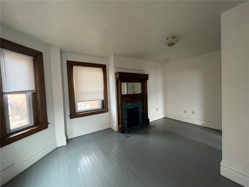 Oakland, Pennsylvania 15213, United States, 2 Bedrooms Bedrooms, ,1 BathroomBathrooms,Residential,Active,4651