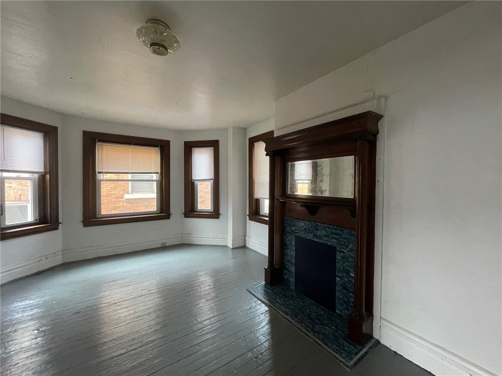 Oakland, Pennsylvania 15213, United States, 2 Bedrooms Bedrooms, ,1 BathroomBathrooms,Residential,Active,4651