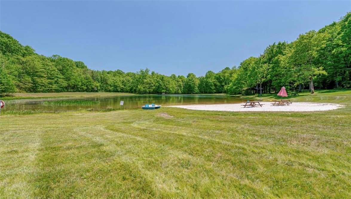 Upper Turkeyfoot Twp, Pennsylvania 15557, United States, 3 Bedrooms Bedrooms, ,1 BathroomBathrooms,Residential,Pending,77155