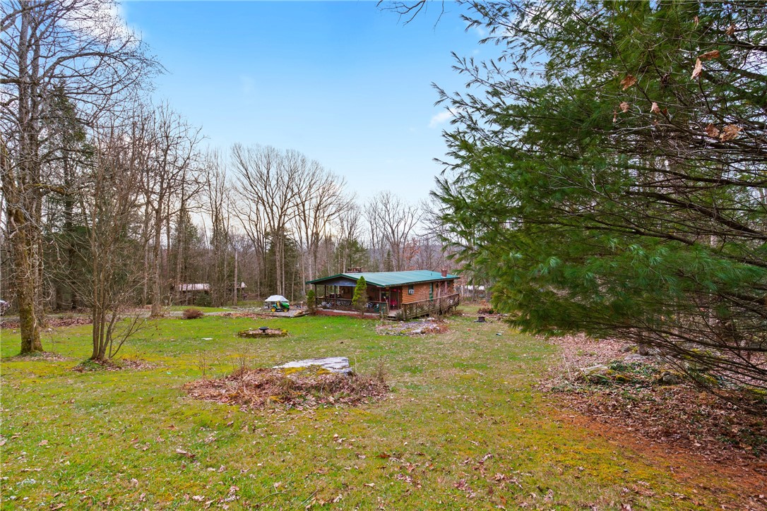 Upper Turkeyfoot Twp, Pennsylvania 15557, United States, 3 Bedrooms Bedrooms, ,1 BathroomBathrooms,Residential,Pending,77155