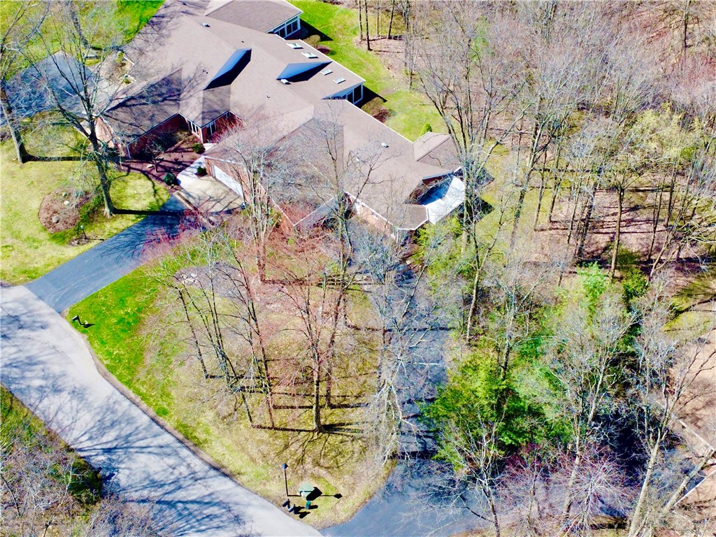 Neshannock Twp, Pennsylvania 16105, United States, 2 Bedrooms Bedrooms, ,2 BathroomsBathrooms,Residential,Pending,111407