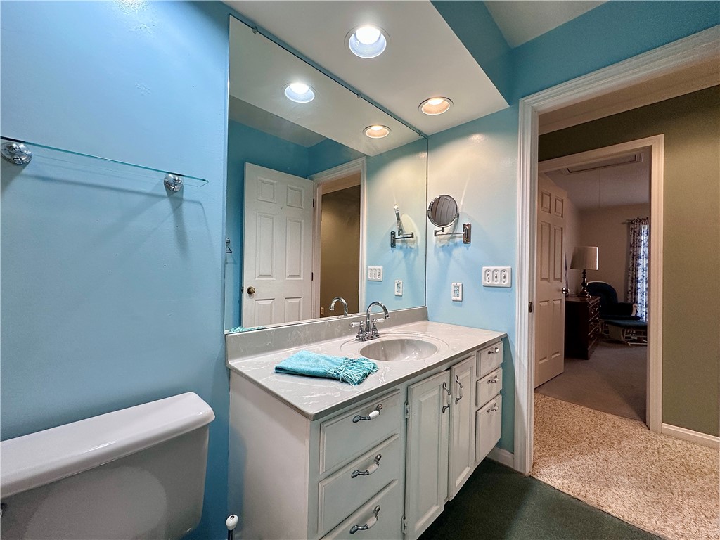 Neshannock Twp, Pennsylvania 16105, United States, 2 Bedrooms Bedrooms, ,2 BathroomsBathrooms,Residential,Pending,111407