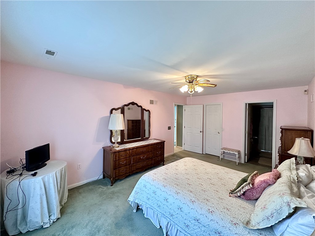 Neshannock Twp, Pennsylvania 16105, United States, 2 Bedrooms Bedrooms, ,2 BathroomsBathrooms,Residential,Pending,111407